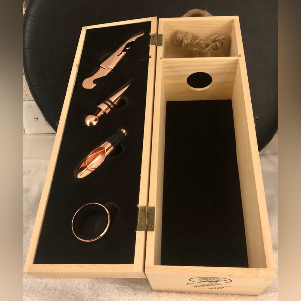 Laura Ashley Copper Wine 4 pc. Accessory Tools in Pine Wood Storage Box NWOT